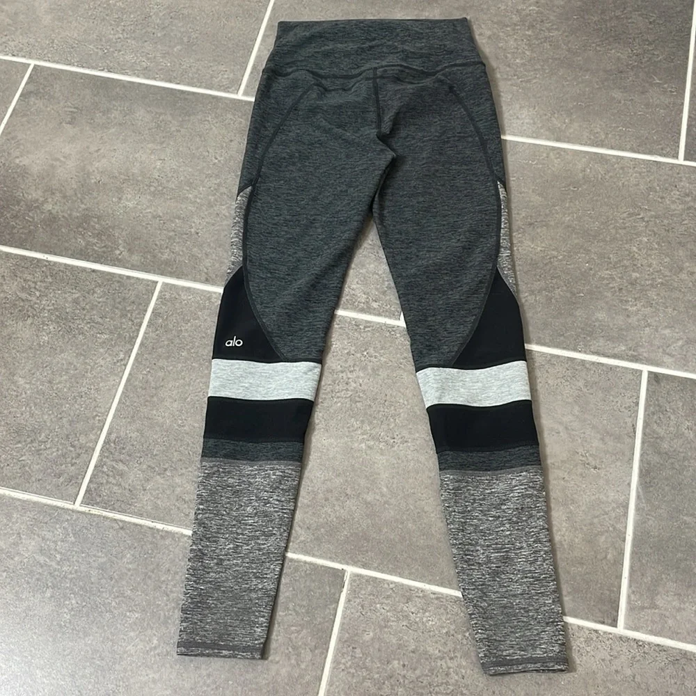 ALO Yoga Momentum Alosoft High-Rise Leggings size XS